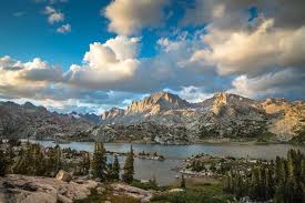 And also fremont peak at 13,750 ft (4,191 m), the third. 8 Best Backpacking Trails In The Wind River Range