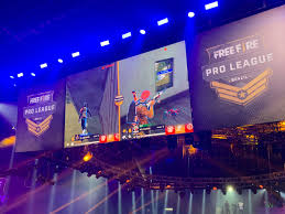 Formado técnico em edificações e projetista 2d/3d, thiago começou a produzir conteúdo para a internet sobre jogos mobile com lives de clash of clans, clash royale e logo passou a se dedicar ao free fire. Vivo Keyd On Twitter Dia De Pro League De Free Fire Corre Pra Acompanhar No Nosso Instagram Evento Com Torcida Em Peso Vivokeyd No Instagram Eu Vivokeyd Vivo Govk Https T Co Cks8bgmlga