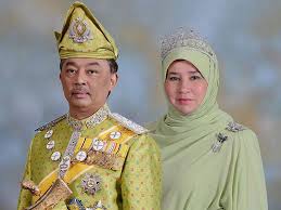 Menteri besar johor sedia ubah exco seperti dititah sultan. Pelantikan Tengku Ampuan Pahang Selepas 31 Tahun
