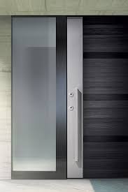 Silvelox Entry Door In 2020 Entry Doors Garage Entry Door Garage Entry