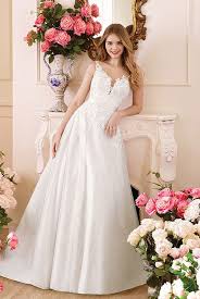 Die saison hebt feminine details hervor, die perfekt zu ihrer hochzeit passen! Tolle Und Kokette Brautkleider Sweetheart Gowns