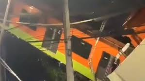 Fue atendida por paramédicos estatales y transportada vía. 6h7v4rirfbqxgm