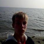 Merlin Kemp's Instagram, Twitter & Facebook