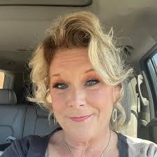 Trisha Shirley's Instagram, Twitter & Facebook