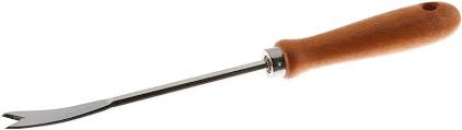 Shop patio & garden items at target to refresh your room. 7 Best Weeding Tools To Free Your Garden From Annoying Weeds Easily