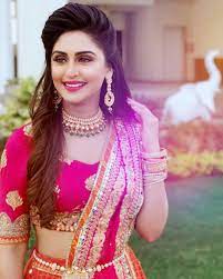 285 2k Likes 2 026 Comments Krystle D Souza Krystledsouza On Instagram Eternal Sunshine Of A Spotless M Lehenga Hairstyles Hair Styles Saree Hairstyles