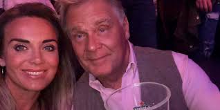 Ze staat momenteel niet open voor een nieuwe liefde in haar leven. Vader Monique Westenberg Weer Gelukkig In De Liefde 100 Nl Magazine