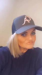 #celeb #EastEnders danniella westbrook @ Charles Athelstan #cap 😍😍