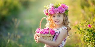 It is a feminine proper name with a double origin. Most Beautiful Arabic Flower Names With Their Meanings We Love Arabic
