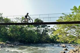 Duro Al Pedal Guatemala added a...