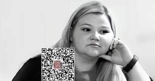 Nicole Nafziger was criticized by fans for faking her daughter's death :  r/90dayfiance_FB_memes