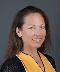 Suzanne Dieringer's Instagram, Twitter & Facebook