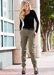 Black Ruched Top Cargo Pant Heel From Venus Outfit Outfit Ideen Arbeit Outfit