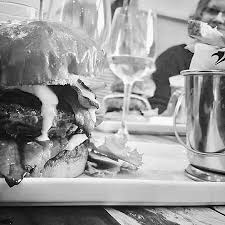 Le 212 Burger Co Sainte Genevieve Des Bois Restaurant Avis Numero De Telephone Photos Tripadvisor