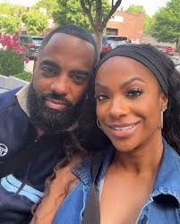 This is the most random photo/video dump of my life over the past 11 days &  thats not even everything. Most of this I've posted