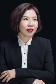 Cindy Han, Real Estate Agent