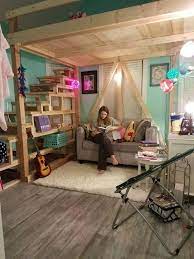 Get inspired by these creative loft bed ideas for kids' rooms. Small Loft Bedroom Ideas For Girls Novocom Top