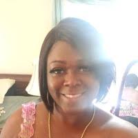 Shauna Buchanan's Instagram, Twitter & Facebook