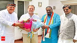 Congress: Three Congress Netas From State Meet Rahul