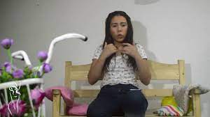 Hace algunos días se sometió a una operación para realizarse una mamoplastia de aumento y una marcación. Linea De Fajas Yina Calderon Youtube