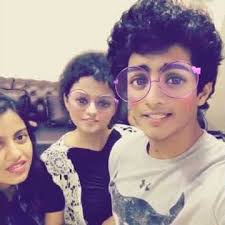 Palash muchhal with palak muchhal n birva shah || very funny || must c