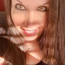 By August 1982, Gail Katz was engaged to her pilot boyfriend Robert  Bierenbaum. Katz's childhood friend said the relationship may have seemed  happy