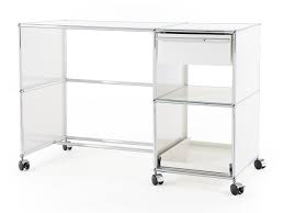 Die ergonomische monitorhalterung für usm haller schreibtische macht durch ihre leichte bedienung spaß bei der arbeit. Usm Haller Schreibtisch Auf Rollen Typ 2 Reinweiss Ral 9010 Von Fritz Haller Paul Scharer Designermobel Von Smow De