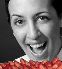 𝘉𝘢𝘬𝘪𝘯𝘨 𝘵𝘩𝘦 𝘈𝘮𝘦𝘳𝘪𝘤𝘢𝘯 𝘥𝘳𝘦𝘢𝘮⁣ ⁣*⁣ Un sueño americano de  una peruana que escogió venir a este país y encontró su pasión...⁣ ⁣*⁣ Yo,  Maria Luisa Benavides, hace 26 años me mudé a