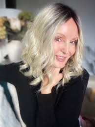 Elegant cool Blonde Ombre Wavy Synthetic Lace Part Wig GLP001