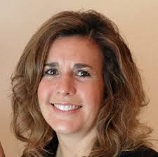 Chief clerk of federal court resigns