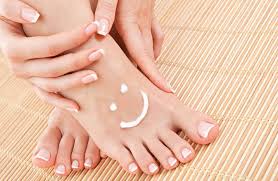Est ce que des personnes auraient des remèdes de grand mère qui sont efficace ? Crevasses Voici Le Remede Naturel Parfait Pour Les Combattre