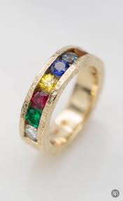 Bringing Together All The Colors Of Thanos Infinity Gauntlet This Hammered Yellow Gold Wedding Ring Ruby Wedding Rings Marvel Jewelry Geeky Engagement Rings