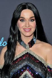 Our youtube beauty guru @blush promua shows us the perfect and also a very easy way to wear a wig when you have long thick hair. Lace Frontier Wigs 101 The Beginner S Guide For First Time Wig Wearers Allure
