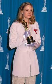Pin On Academy Awards Gowns