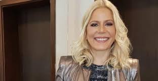 Kid abelha 2001 • álbum. Paula Toller Do Kid Abelha Processa O Pt E Pede R 200 Mil De Indenizacao