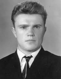 Первый президент ссср михаил сергеевич горбачев родился 2 марта 1931 года в селе привольное красногвардейского района ставропольского края в крестьянской семье. Foto Politikov Rossii I Zarubezhnyh