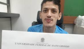 Vamos ajudar Rafael, o imparável, a se formar