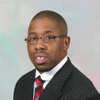 90+ perfiles de «Holbert»