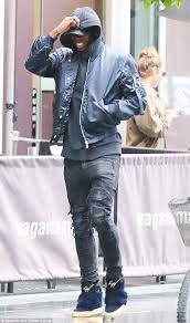 Paul pogba wife paul pogba haircut paul pogba jersey adidas backgrounds real madrid. 21 Pogba Fashion Ideas Paul Pogba Manchester United Football