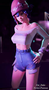 Kiriko Showing Off VIP Pass Privilege