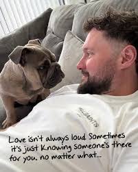 Laura Haslam's Instagram, Twitter & Facebook