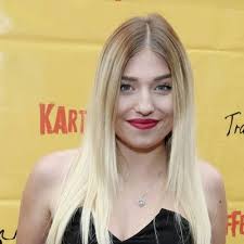 Youtuberin Bibi gründet eigene Marke und das Netz flippt aus