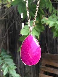 We did not find results for: Natural Healing Gems Hot Pink Chalcedony Quartz Faceted Tear Drop Necklace Natural Healing Gems
