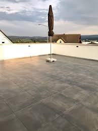 50 bilder davon werden für die herstellung von 50 fliesen und deren verlegung in der kronenstraße ausgewählt. Fliesen Heinisch Balkon Und Terrassensanierung Karlsruhe