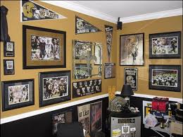 Sports Rooms Man Caves Danny S Saints Man Cave 3 Nola Com Sports Man Cave Sports Memorabilia Room Man Cave Room