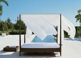 outdoor bett fur eine marchenhafte atmosphare archzine net