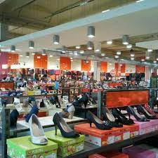 Struttura and centro commerciale fidenza shopping park in fidenza: Pittarello Fidenza Emilia Romagna