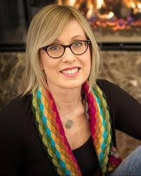 Mary Credeur's Instagram, Twitter & Facebook