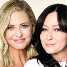 How do you possibly find the right words to sum up 30 years of friendship?  I keep reminding myself it only hurts this much because, there was so much  love. Thank you,