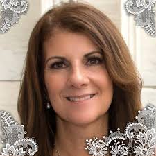 He couldn't wait for us to get back, he had his carrott grandma gave him  last night and closed his eyes one final time to cross the rainbow bridge  🌈 My little